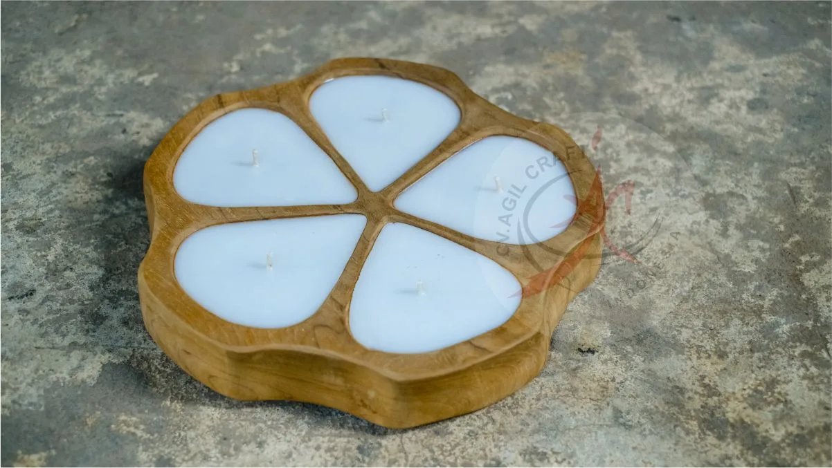 Candle Teak Flower